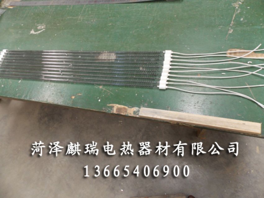 點擊查看詳細信息<br>標題：碳纖維石英電熱管 閱讀次數：1875