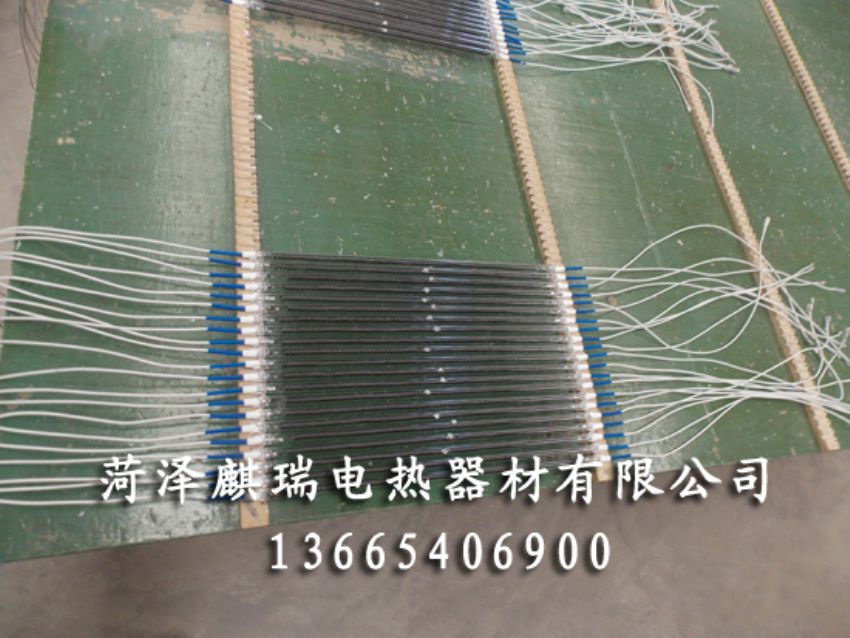 點擊查看詳細信息<br>標題：碳纖維石英電熱管 閱讀次數：1741